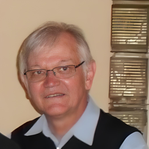 Dr. Enrico CESCUTTI