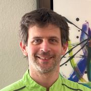 Dr. Olivier HENCKES